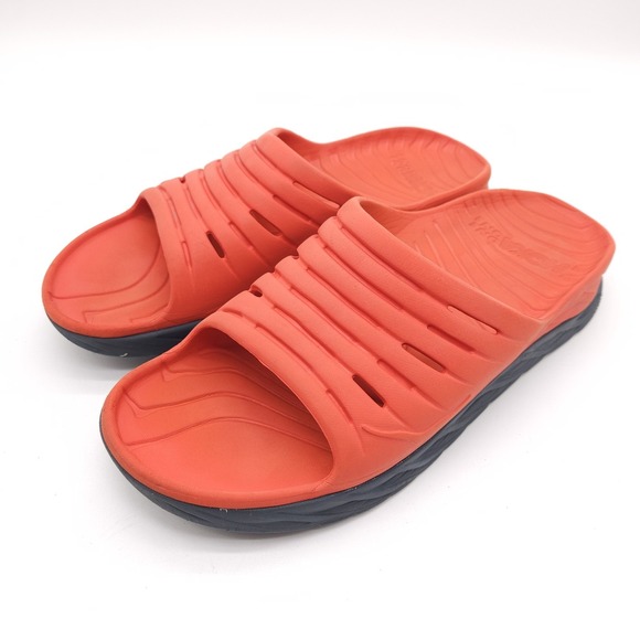 Athletic_Shoes